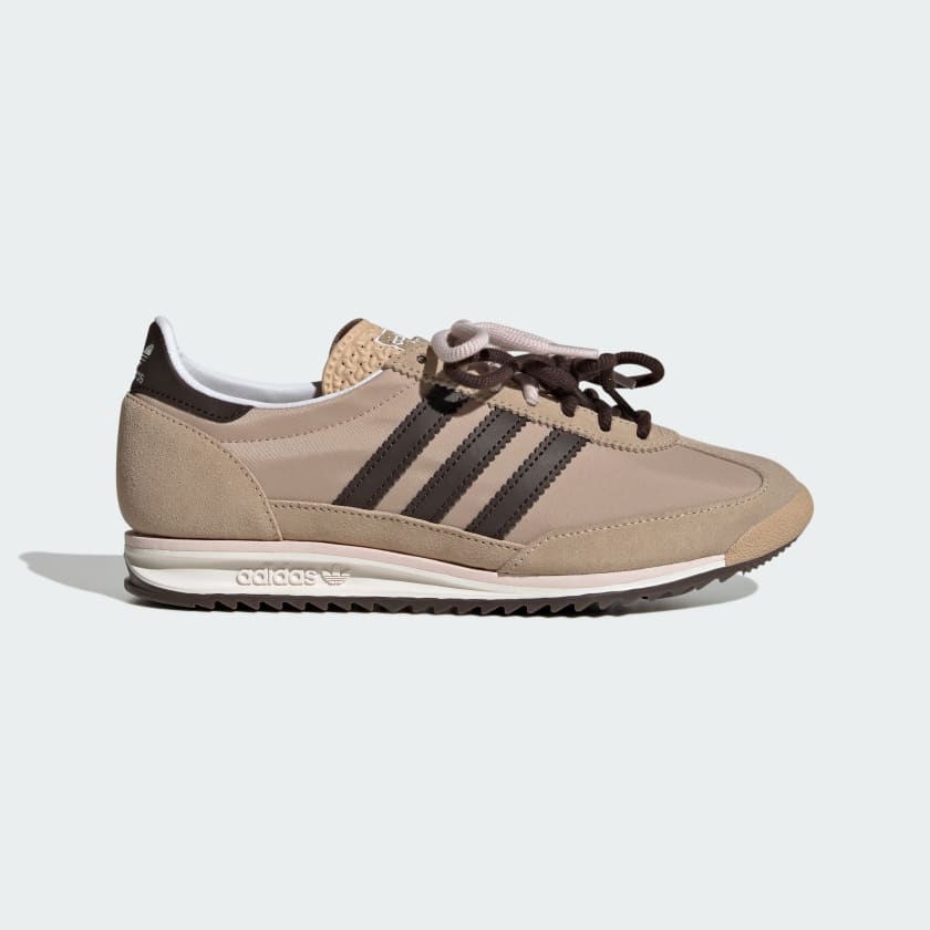 Xyvo Sneakers